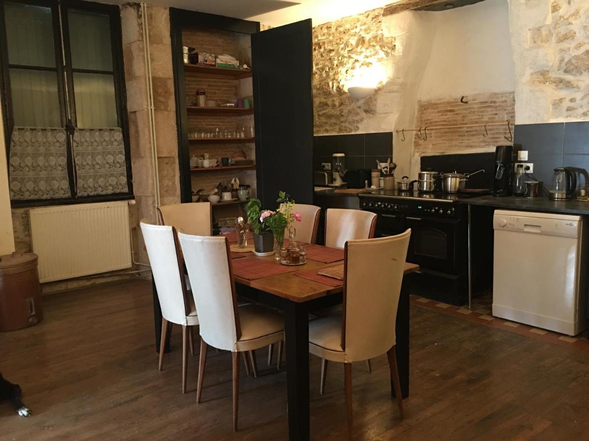 Townhouse 26 Chambres D'Hotes Civray Hotel Esterno foto